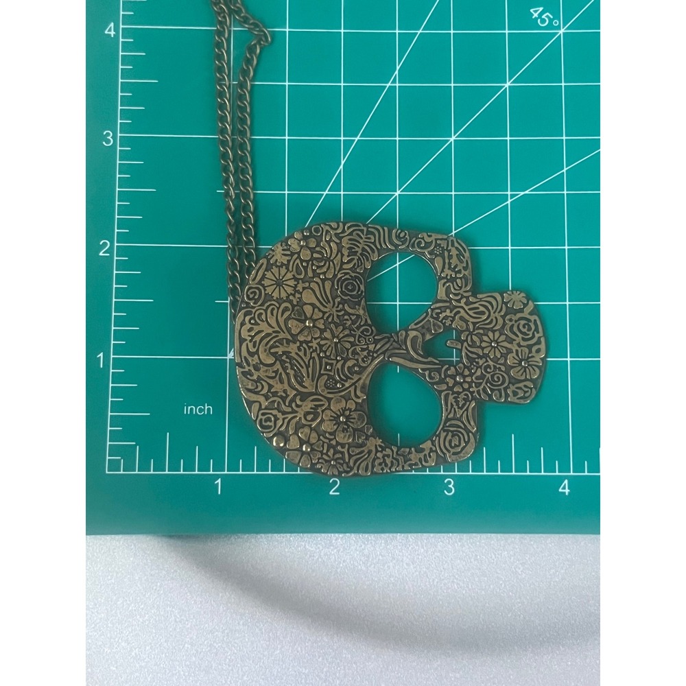 New Skull Pendant Necklace Floral Etched Bohemian Statement Jewelry - Picture 6 of 11